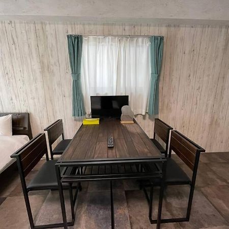 Wolf Pack Apartment 33 โอซาก้า ภายนอก รูปภาพ