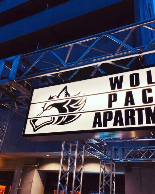 Wolf Pack Apartment 33 โอซาก้า ภายนอก รูปภาพ