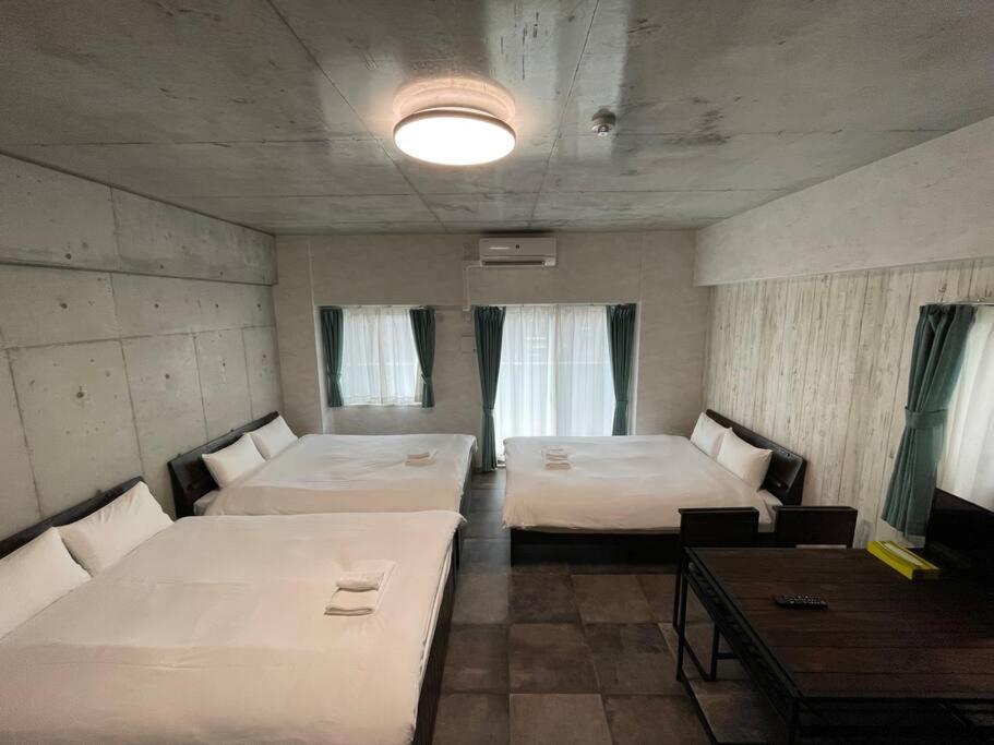 Wolf Pack Apartment 33 โอซาก้า ภายนอก รูปภาพ