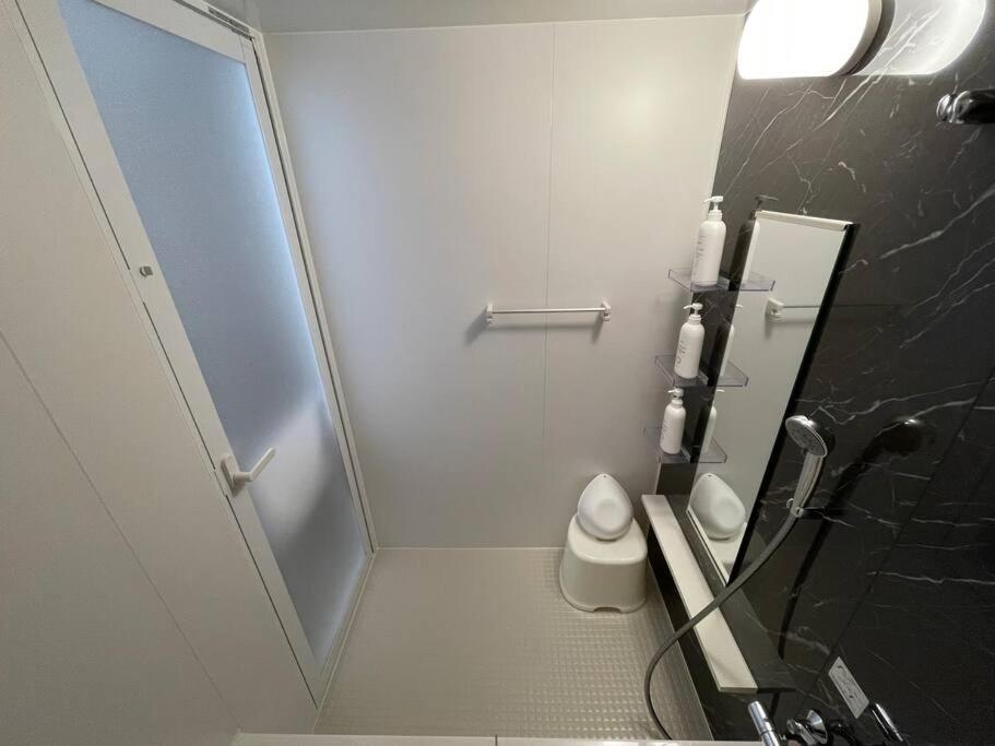 Wolf Pack Apartment 33 โอซาก้า ภายนอก รูปภาพ